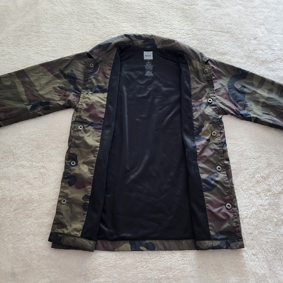 HUF Camo Coaches Jacket, Youth Size Medium, GUC - Woodland Camo - Picture 6 of 8